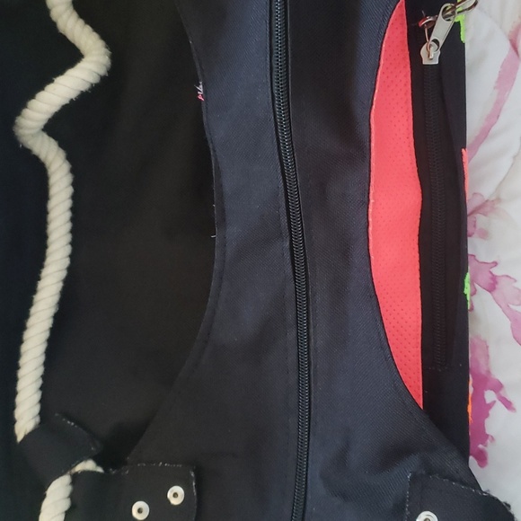 Sturdy Travel Bag from Cancun - Picture 10 of 14